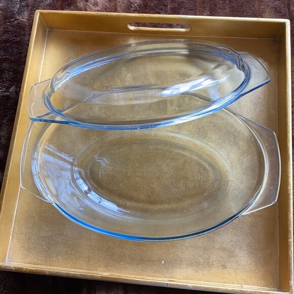 Large Marinex Glass Oval Baking Dish w/ Lid - Picture 3 of 8